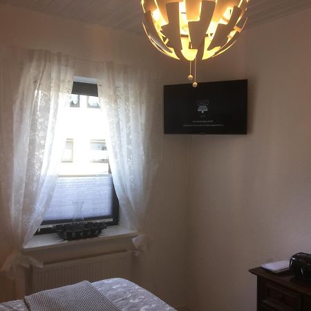 Waldsolms Sunshine Cottage מראה חיצוני תמונה