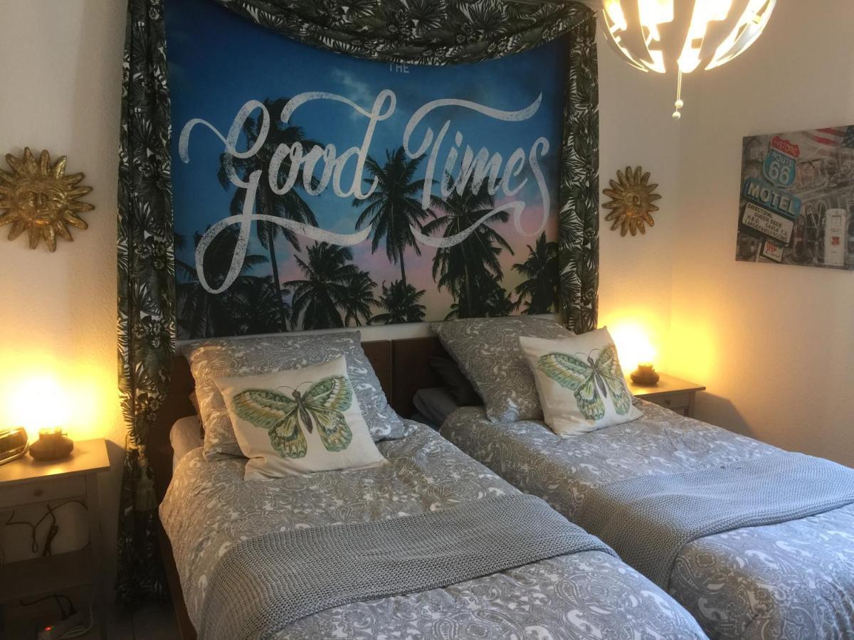 Waldsolms Sunshine Cottage מראה חיצוני תמונה